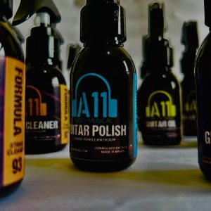 A11 GUITAR POLISH